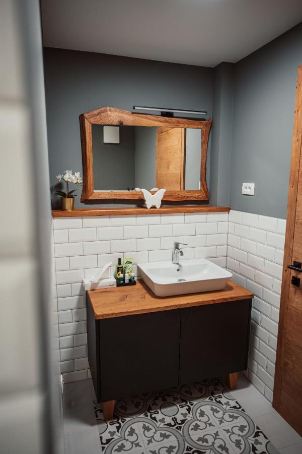 Kocbek Since 1929 Apartment Sveti Jurij ob Scavnici Bagian luar foto